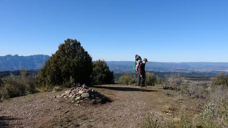 Ruta circular desde el aparcamiento de la Alzina del Salari | Sant Llorenç del Munt Ruta circular desde el aparcamiento de la Alzina del Salari | Sant Llorenç del Munt