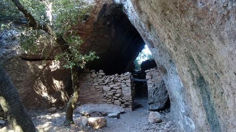 Ruta circular desde el aparcamiento de la Alzina del Salari | Sant Llorenç del Munt Ruta circular desde el aparcamiento de la Alzina del Salari | Sant Llorenç del Munt