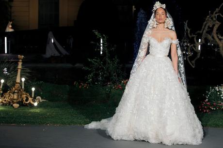 El romanticismo de las novias de Marchesa enamora en la Barcelona Bridal Night 2019