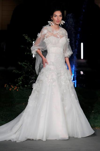 El romanticismo de las novias de Marchesa enamora en la Barcelona Bridal Night 2019