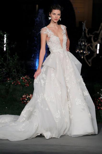 El romanticismo de las novias de Marchesa enamora en la Barcelona Bridal Night 2019