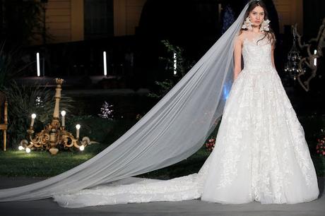 El romanticismo de las novias de Marchesa enamora en la Barcelona Bridal Night 2019