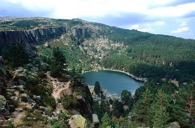 Lago negro de tus ojos, de Guillem López