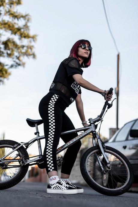 JAQUE MATE CON ANDY Z JAQUE MATE CON ANDY Z