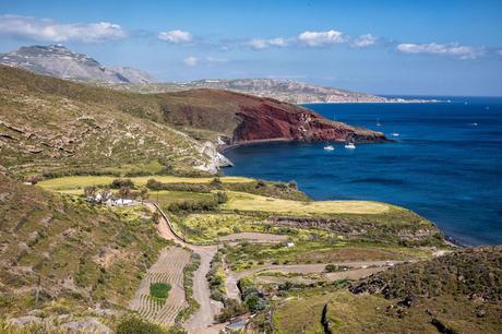 Santorini-Coast.jpg.optimal ▷ 20 cosas increíbles que hacer en Santorini, Grecia