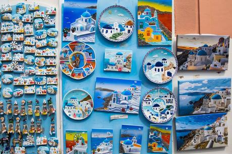 Santorini-Souvenirs.jpg.optimal ▷ 20 cosas increíbles que hacer en Santorini, Grecia