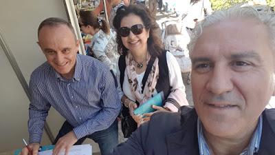 Otro día de dedicatorias.