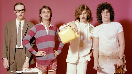 Videos de los Viernes: Algo de Charly