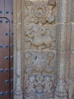 Imagen del mes: Portada gótico-plateresca de la Parroquia de San Bartolomé, en Feria
