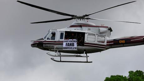 Siete militares muertos en Venezuela por caída de helicóptero.