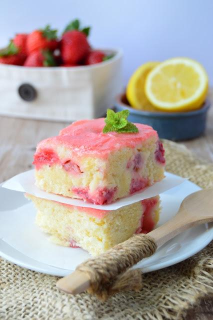 Blondies de fresa y limón