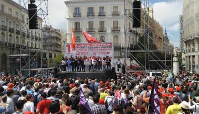 Pulso entre el PSOE y Podemos por el futuro gobierno.