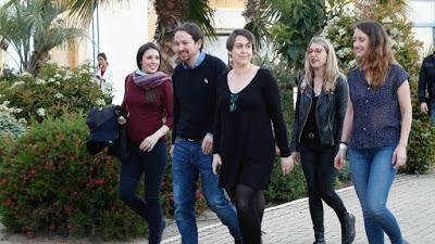 Pulso entre el PSOE y Podemos por el futuro gobierno.