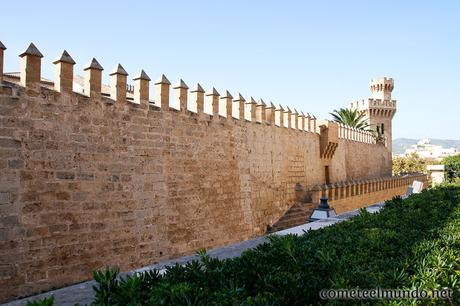 murallas-de-la-almudaina-de-mallorca Que ver en Mallorca en 5 días (guía definitiva para tu viaje)