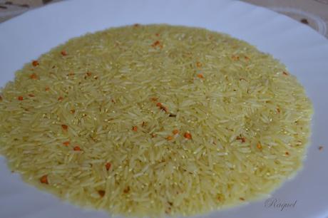 Arroz con cúrcuma atún y calabacin Arroz con cúrcuma atún y calabacin