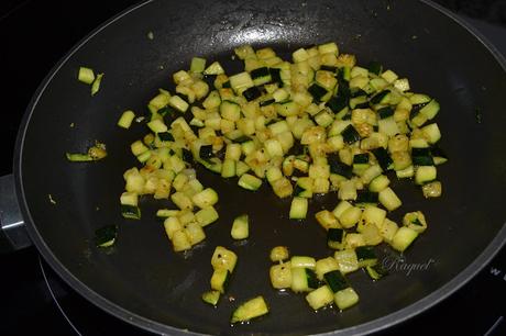 Arroz con cúrcuma atún y calabacin Arroz con cúrcuma atún y calabacin