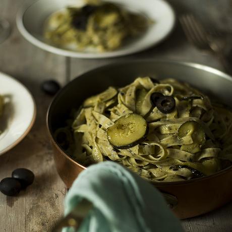 PASTA CON SALSA CREMOSA DE CALABACÍN