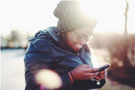 Yoigo compite con las grandes a través de unas soberbias tarifas de internet y teléfono móvil Yoigo compite con las grandes a través de unas soberbias tarifas de internet y teléfono móvil