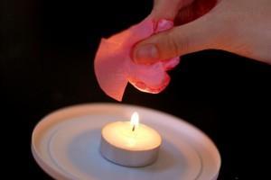 flor_broche_pinza_tela_quemando1 Crea tus propias flores de boda