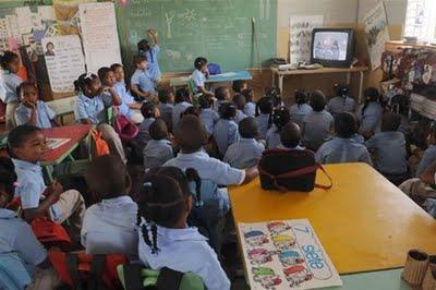 Poca clase y muchas precariedades