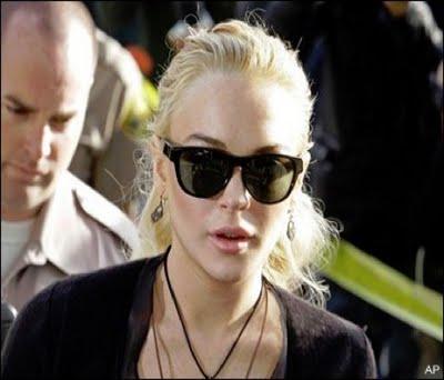 Lindsay Lohan cumple condena