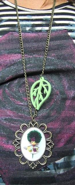 Colgantes de camafeos con mis muñequitas!!!!!