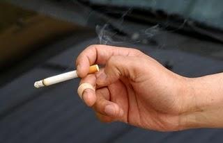 Fumar para adelgazar, mito que puede provocar cáncer