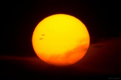 Adrian Scott – Soles y Luna Adrian Scott – Soles y Luna