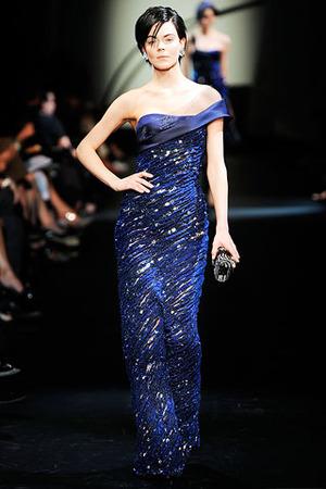 Armani Privé Fall 2009 Couture One-Shoulder Blue Dress Profile Photo