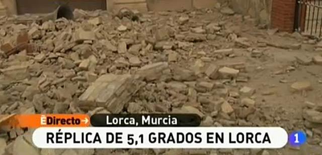 Destrozos en el campanario de Lorca. | TVE