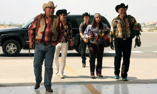 Salvando al Soldado Pérez Salvando al Soldado Pérez