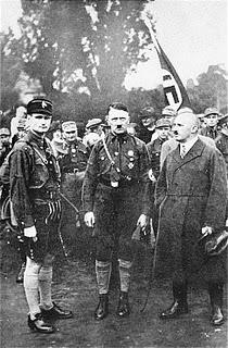 El Führer explica al pueblo alemán el incidente Rudolf Hess - 12/05/1941.