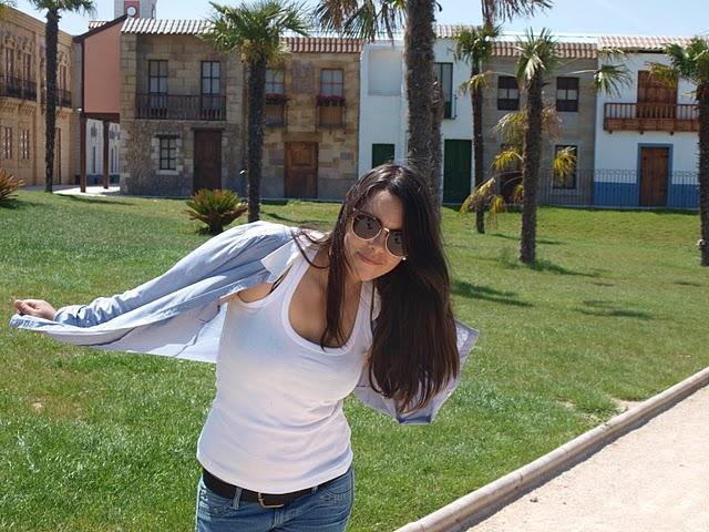 shopping & park with friends