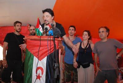 Javier Bardem  dona 10.000 euros para la Escuela de Cine