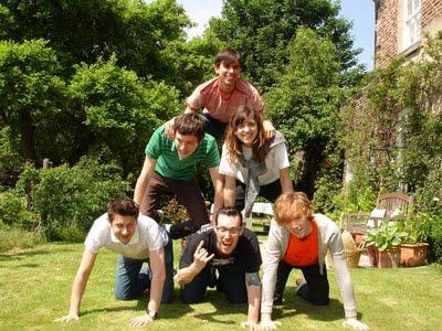 Fanfarlo no vendrá a España este verano