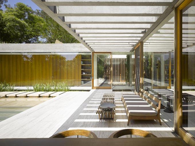 Delicias de Buenos Aires: Casa L de Mathias Klotz y Edgardo Minond