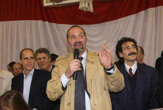 El que alimenta al chancho