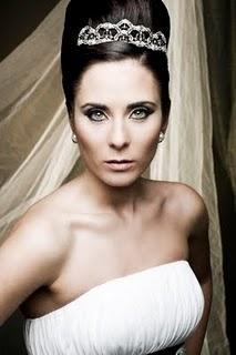 MAQUILLADORES DE NOVIAS