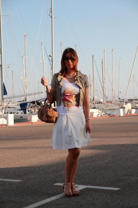 Look Camiseta Solidaria C2T: