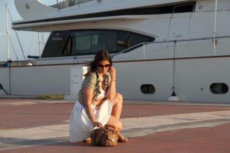 Look Camiseta Solidaria C2T: