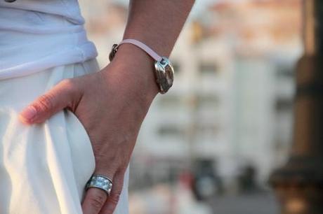 Look Camiseta Solidaria C2T: