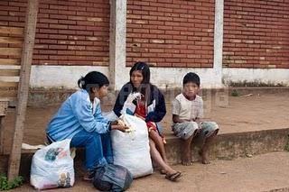 HAY UN MUNDO FUERA DE MI CAMARA