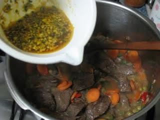 Carne guisada con patatas