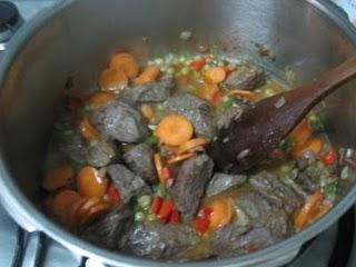 Carne guisada con patatas