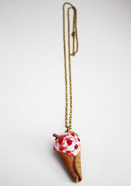 Próxima semana a la venta en tiendas POÈTE