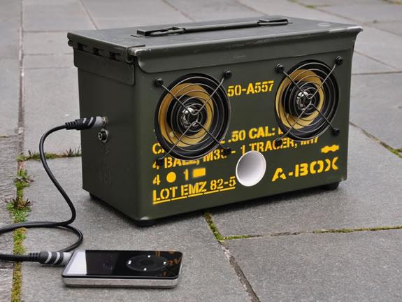 Thodio A-Box :: altavoz como una caja de municiones