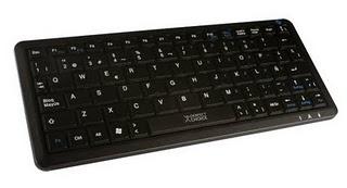 Trabaja, juega y chatea con el nuevo Mini teclado Bluetooth de Perfect Choice