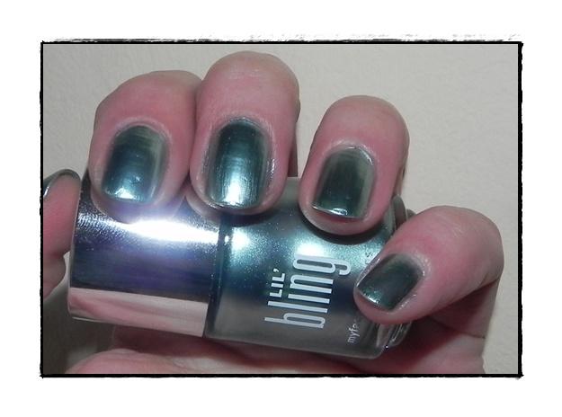 Maquillaje Myface y look ahumado metalizado