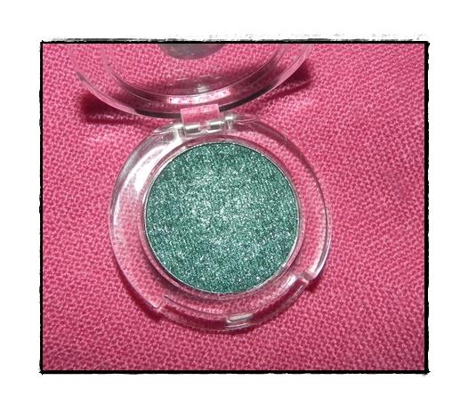 Maquillaje Myface y look ahumado metalizado