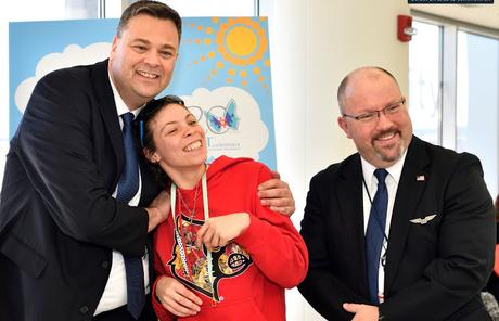 ES CHÉVERE VOLAR: EL PROGRAMA DE AMERICAN AIRLINES AYUDA A NIÑOS CON AUTISMO A ALCANZAR NUEVAS ALTURAS ES CHÉVERE VOLAR: EL PROGRAMA DE AMERICAN AIRLINES AYUDA A NIÑOS CON AUTISMO A ALCANZAR NUEVAS ALTURAS